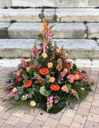Fleuriste la Garde gerbe de fleurs enterrement pas cher